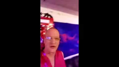 love2shareletsplay online show from March 1, 2026, 7:32 am