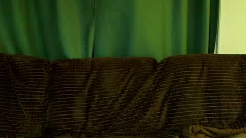 Cute face online show from April 12, 2026, 2:05 am