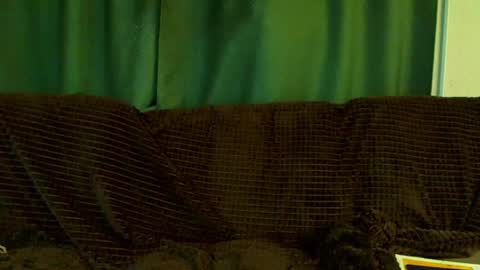 Cute face online show from May 17, 2026, 3:15 am