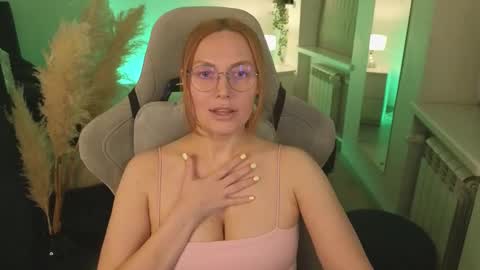 love_call online show from February 18, 2025, 9:32 am