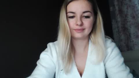 Megane online show from February 14, 2026, 1:41 pm