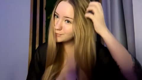 Megan online show from November 11, 2025, 4:18 pm