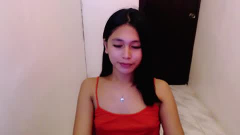 Snapshot of love_jessi chatting on May 25, 2026, 8:04 pm love_jessi online show from May 25, 2026, 8:04 pm
