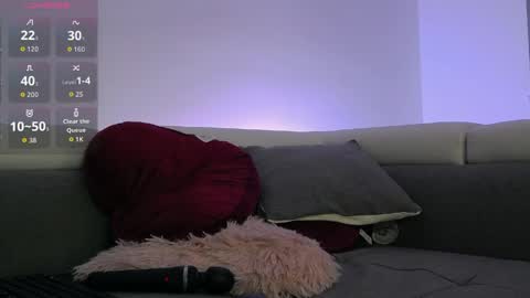 Snapshot of love_kyliee chatting on April 7, 2026, 11:15 pm love_kyliee online show from April 7, 2026, 11:15 pm