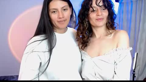 Snapshot of love_oftwo chatting on February 25, 2025, 11:11 pm Melisa Emily online show from February 25, 2025, 11:11 pm