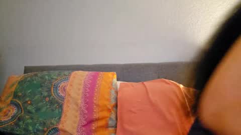 Snapshot of love_raquel_xo chatting on April 29, 2026, 4:11 pm Raquel Love online show from April 29, 2026, 4:11 pm