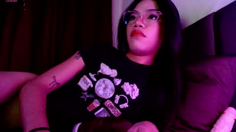 Snapshot of love_seren chatting on October 13, 2025, 11:32 am Seren online show from October 13, 2025, 11:32 am