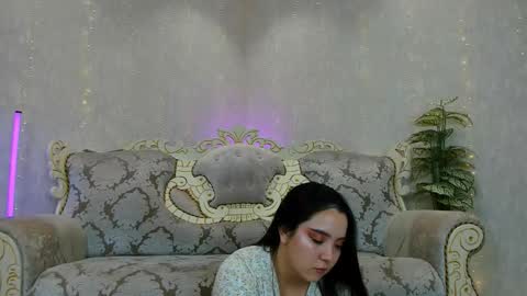 Amaya online show from September 26, 2025, 4:44 pm