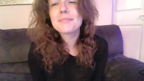 Connie Rae online show from September 25, 2025, 3:54 am
