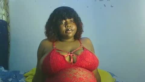 Snapshot of lovecumsluttie chatting on October 6, 2025, 1:08 pm mila online show from October 6, 2025, 1:08 pm