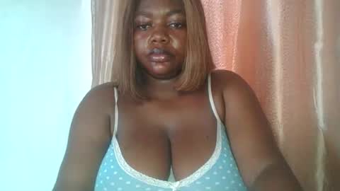 mila online show from February 21, 2026, 12:17 pm