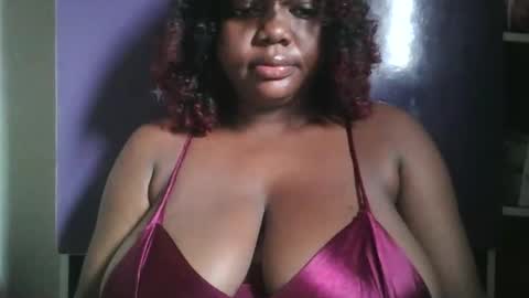 Snapshot of lovecumsluttie chatting on April 22, 2026, 9:55 am mila online show from April 22, 2026, 9:55 am
