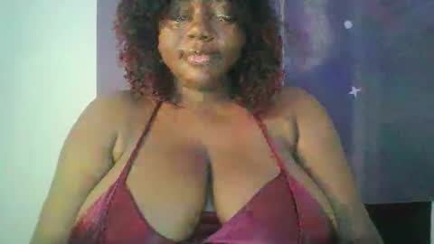 Snapshot of lovecumsluttie chatting on April 28, 2026, 7:57 am mila online show from April 28, 2026, 7:57 am