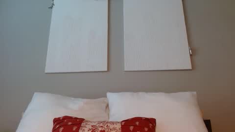 Olivia Rose online show from October 25, 2025, 3:29 pm