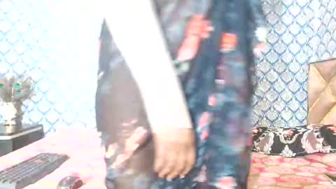 Divya online show from October 5, 2025, 2:48 pm