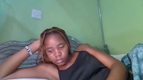 lovegal335 online show from January 17, 2026, 8:34 pm