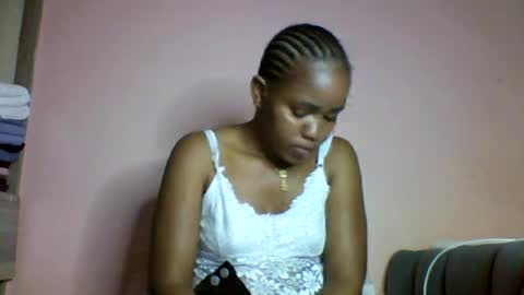 lovegal335 online show from July 4, 2026, 5:52 pm