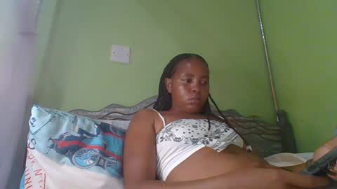 lovegal335 online show from July 30, 2026, 11:42 am