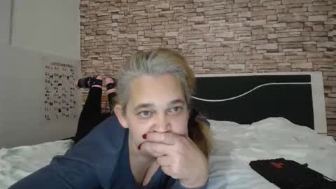 heaven online show from November 29, 2025, 1:36 pm