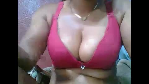 loveinlife750427 online show from January 9, 2026, 8:10 pm