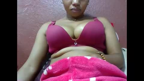 loveinlife750427 online show from March 10, 2026, 6:51 am