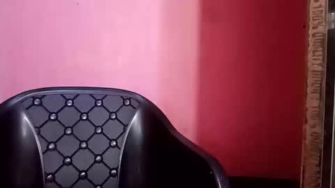 lovelife__stone online show from April 20, 2026, 6:27 am