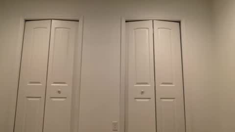 Snapshot of lovellly_ chatting on December 29, 2024, 3:11 am Love online show from December 29, 2024, 3:11 am