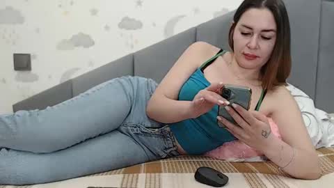 lovellykitty online show from February 26, 2026, 7:18 am