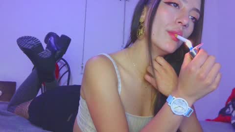 Snapshot of lovely_akira_xwx chatting on January 13, 2025, 5:01 am Tami online show from January 13, 2025, 5:01 am