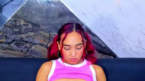 lovely_ashlee online show from March 9, 2025, 4:44 pm