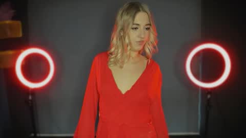 Bella 3 online show from January 10, 2026, 11:45 am