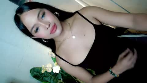 Snapshot of lovely_felicity chatting on July 7, 2026, 8:40 am lovely_felicity online show from July 7, 2026, 8:40 am