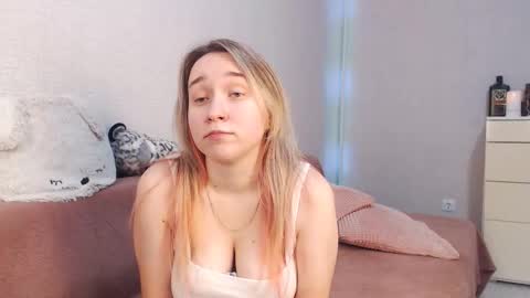 Lovely Hayley online show from November 25, 2025, 10:54 pm