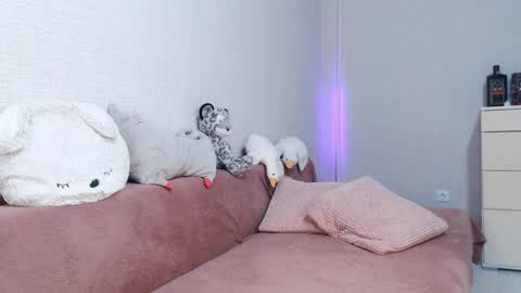 Lovely Hayley online show from April 8, 2026, 9:04 pm