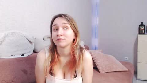 Snapshot of lovely_hayley chatting on May 21, 2026, 8:49 pm Lovely Hayley online show from May 21, 2026, 8:49 pm
