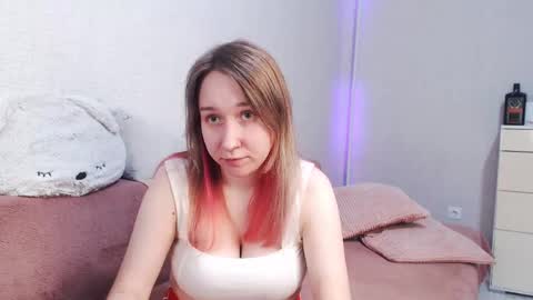 Snapshot of lovely_hayley chatting on June 2, 2026, 9:17 pm Lovely Hayley online show from June 2, 2026, 9:17 pm