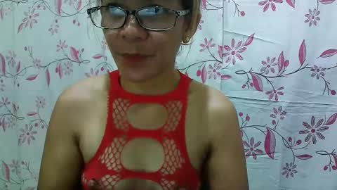 lovely_lady79 online show from March 12, 2025, 11:44 pm