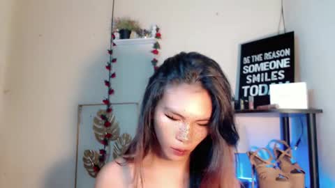 KATE online show from April 18, 2026, 2:59 am