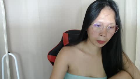 lovely_pinayxxx online show from July 15, 2026, 12:10 pm