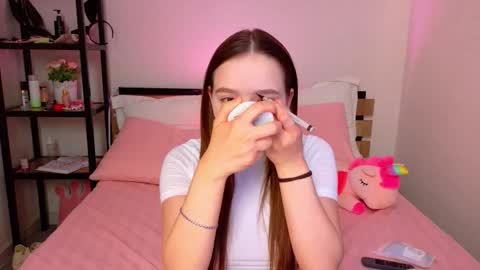 Lolly online show from September 26, 2025, 1:42 am