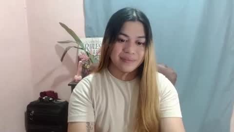 Snapshot of lovely_ricaxxx chatting on October 6, 2025, 5:27 am lovely_ricaxxx online show from October 6, 2025, 5:27 am