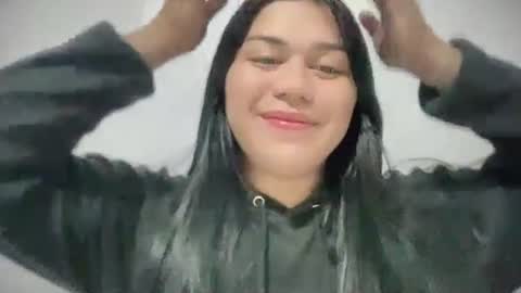 Snapshot of lovely_ricaxxx chatting on October 26, 2025, 2:34 pm lovely_ricaxxx online show from October 26, 2025, 2:34 pm