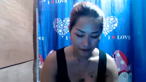 Snapshot of lovely_singlemom chatting on July 23, 2026, 1:52 am ask me dear online show from July 23, 2026, 1:52 am