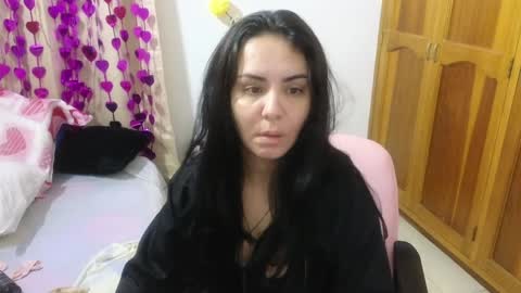 Snapshot of lovely_trix_ chatting on January 23, 2025, 11:37 am Trix online show from January 23, 2025, 11:37 am