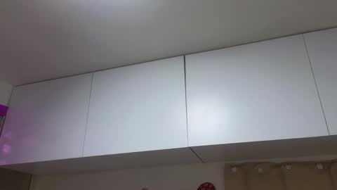 Trix online show from November 19, 2025, 11:43 am