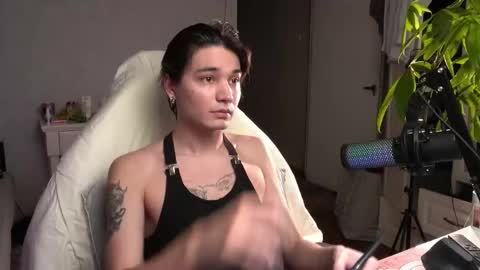 lovelydany3 online show from November 29, 2025, 2:09 pm