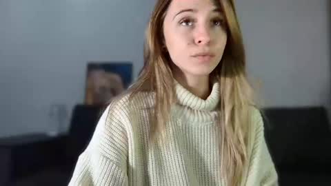 Kate only online show from March 8, 2025, 3:24 pm