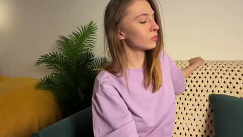 Kate only online show from April 21, 2026, 1:50 pm