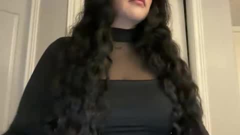 lovelykatiebabe online show from December 17, 2025, 2:01 pm