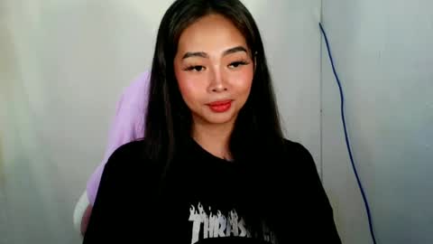 Snapshot of lovelykayleexx chatting on June 29, 2026, 11:21 am ara online show from June 29, 2026, 11:21 am